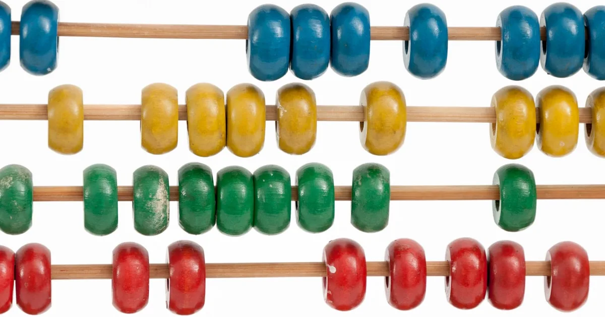 A colorful abacus — learning to count in Russian